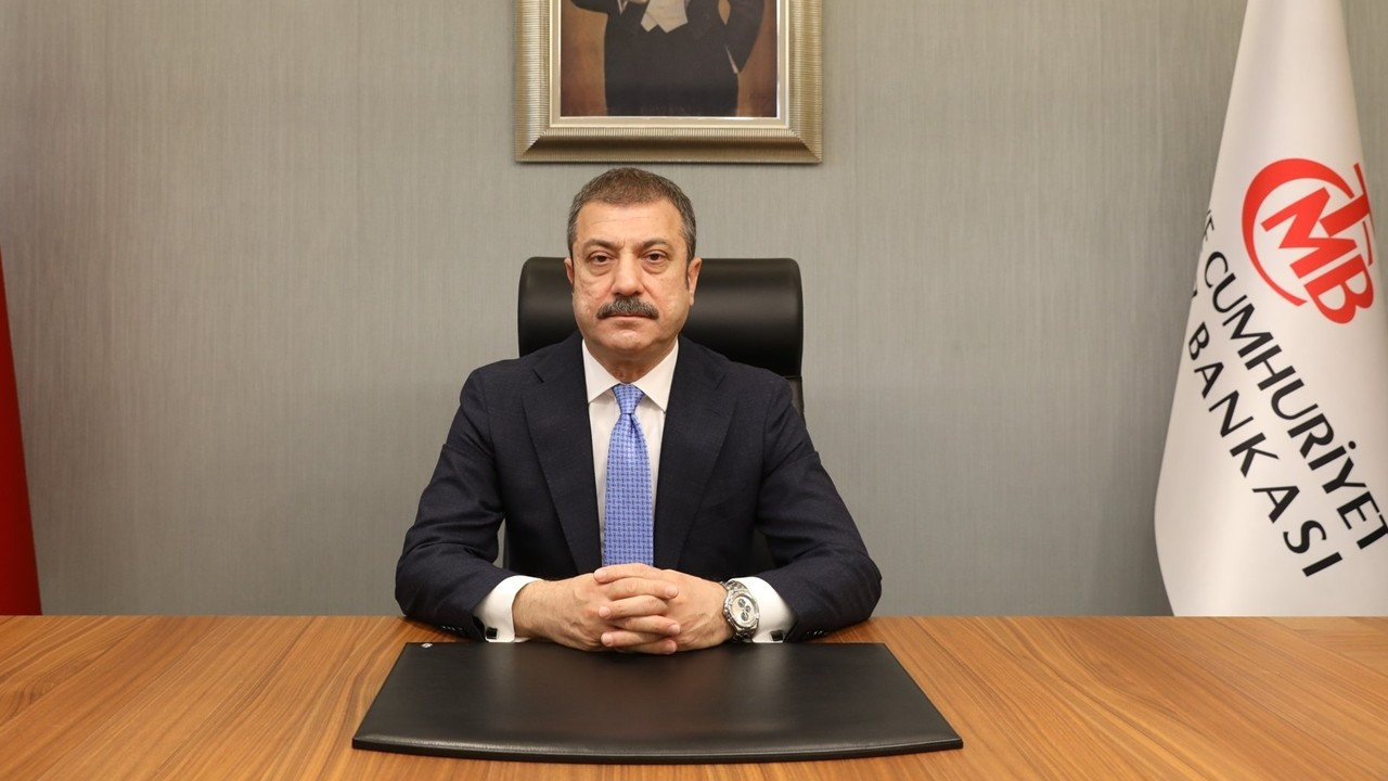 Kavcıoğlu ‘Liralaşma Stratejisi’ni kaleme aldı